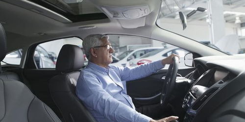 刚提新车，这些汽车用品千万别买！一个月后肯定后悔，纯属浪费钱