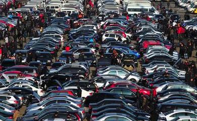 新车销售与汽车保值率 影响、关联与消费者策略